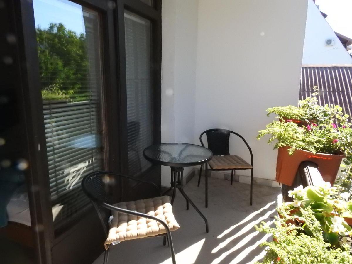 Hotel Haus Gizella Harkan Exterior foto